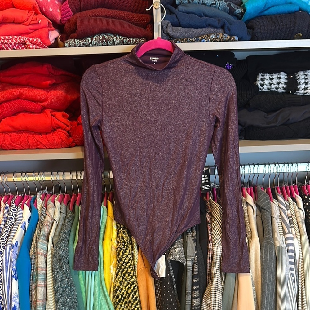 Express purple/metallic threads long sleeve turtleneck bodysuit size XS NWT